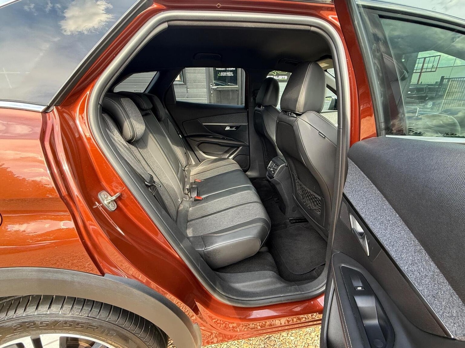 Used Peugeot 3008 2017 for sale - 76793078: Photo 25