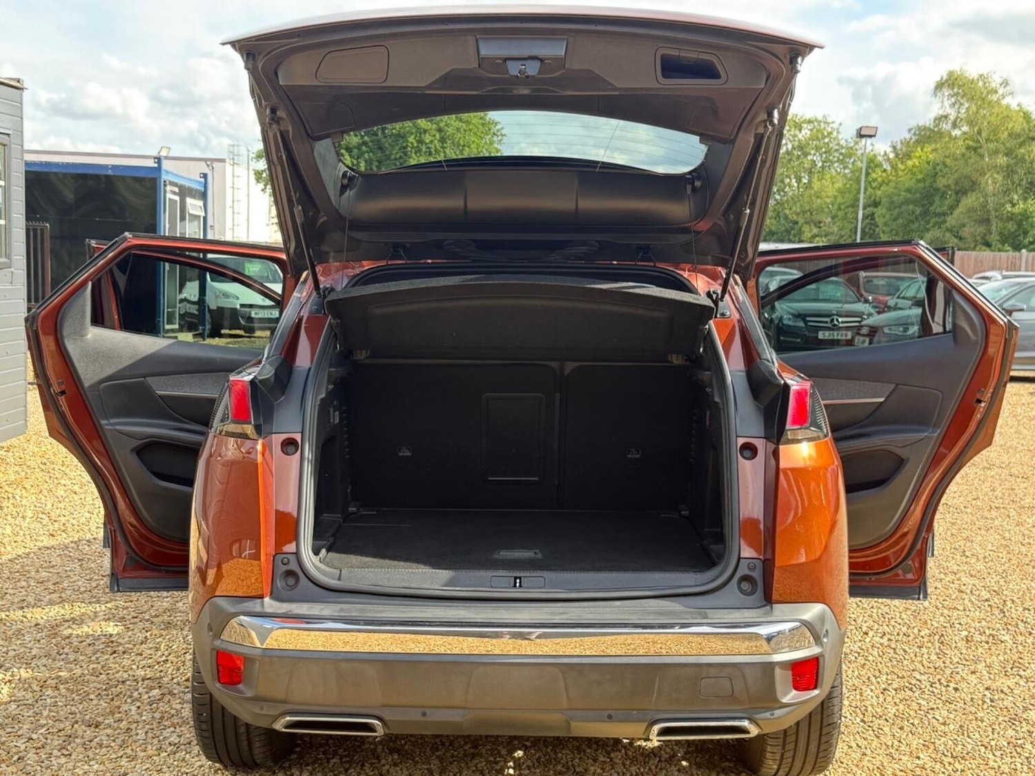 Used Peugeot 3008 2017 for sale - 76793078: Photo 28