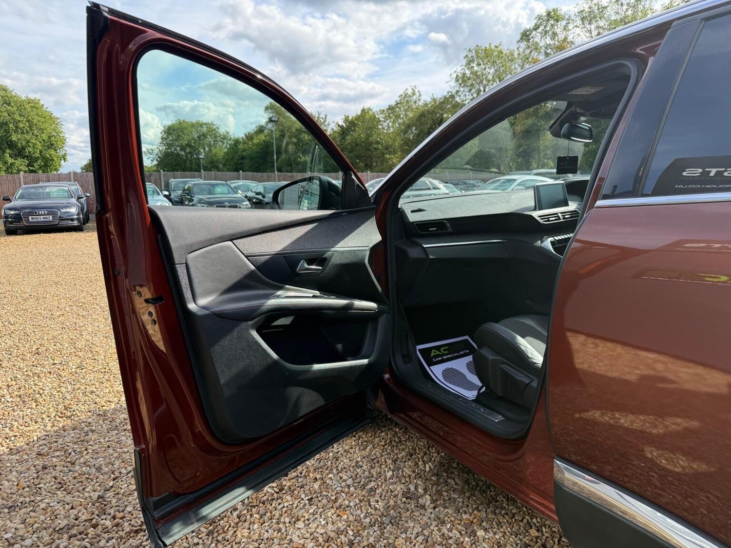 Used Peugeot 3008 2017 for sale - 76793078: Photo 34