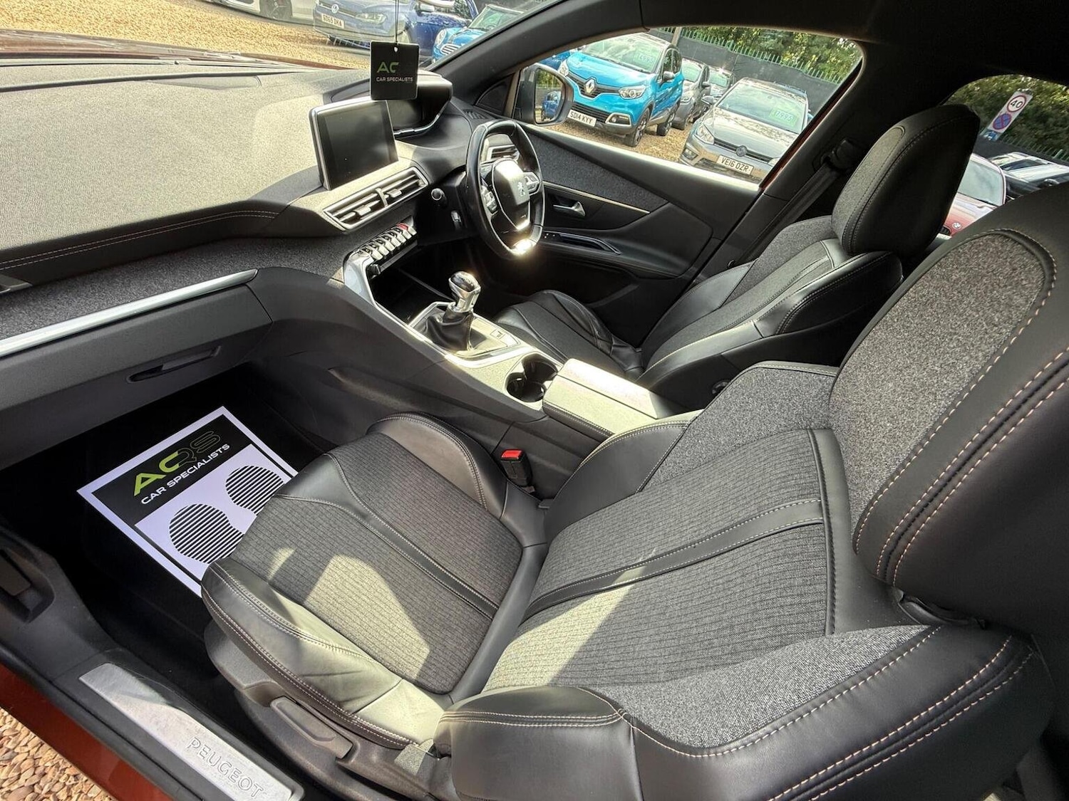 Used Peugeot 3008 2017 for sale - 76793078: Photo 37