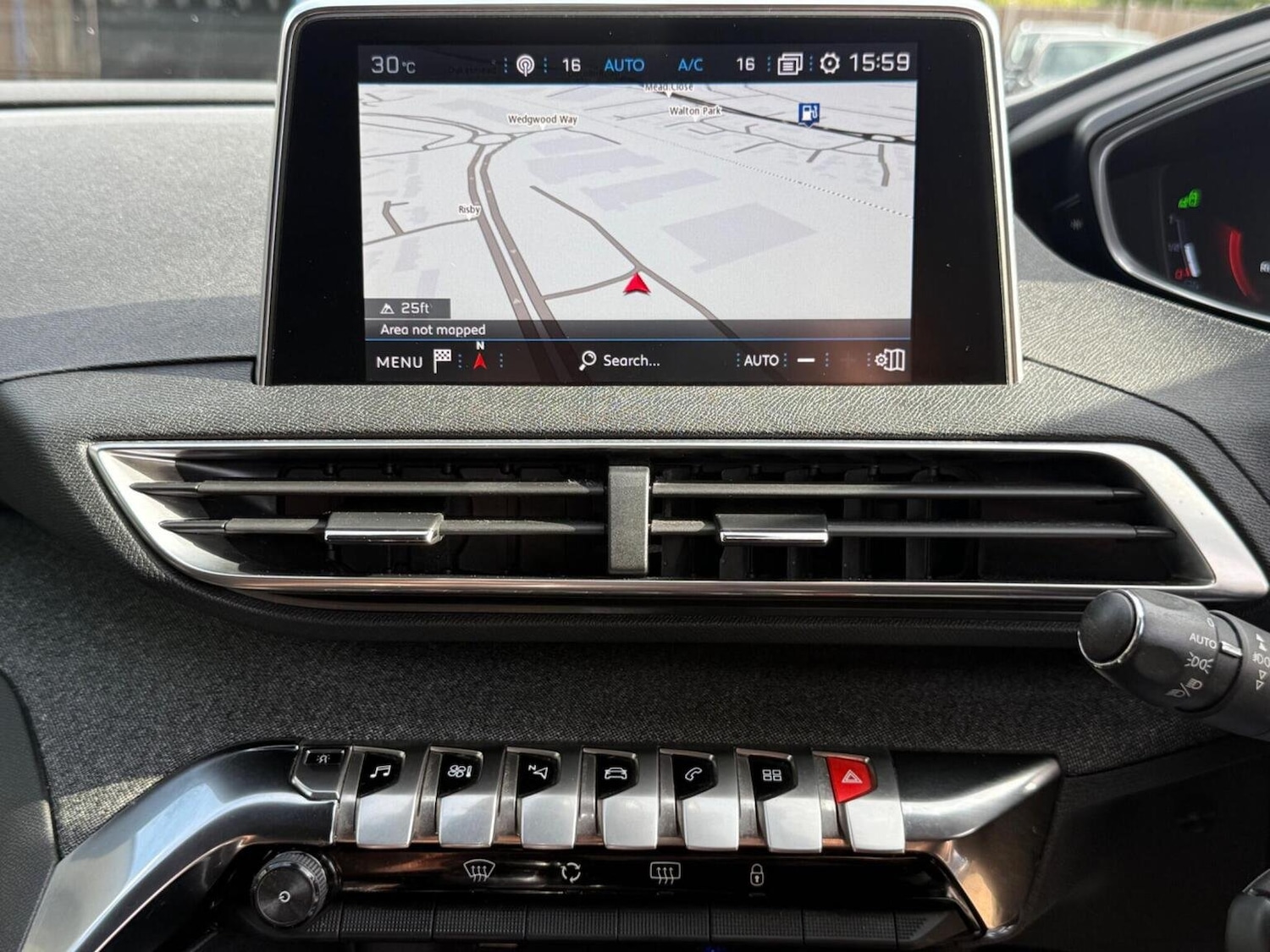 Used Peugeot 3008 2017 for sale - 76793078: Photo 43