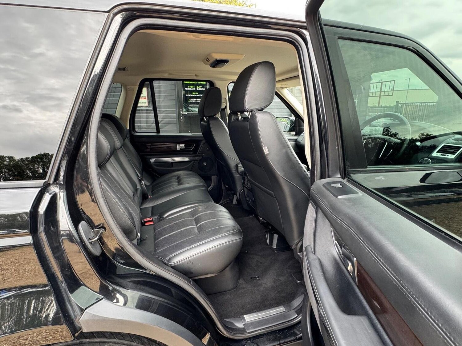 Used Land Rover Range Rover Sport 2013 for sale - 76041064: Photo 31