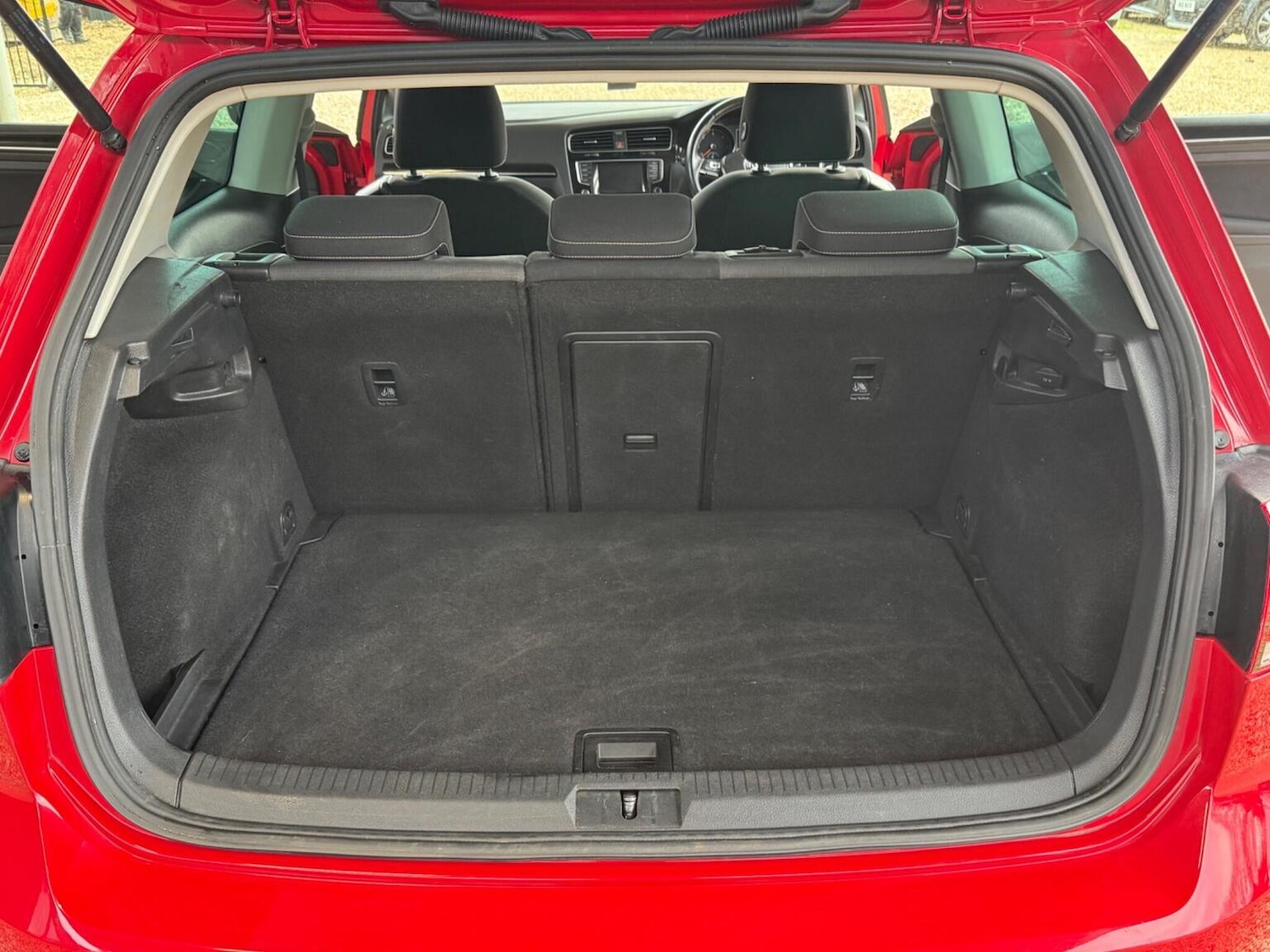 Used Volkswagen Golf 2013 for sale - 77107624: Photo 25