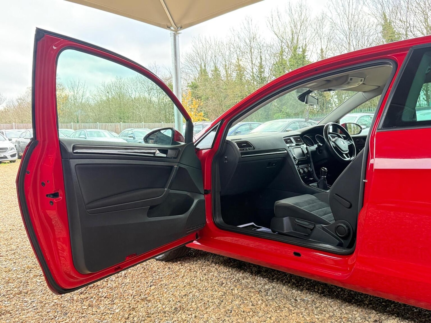 Used Volkswagen Golf 2013 for sale - 77107624: Photo 26