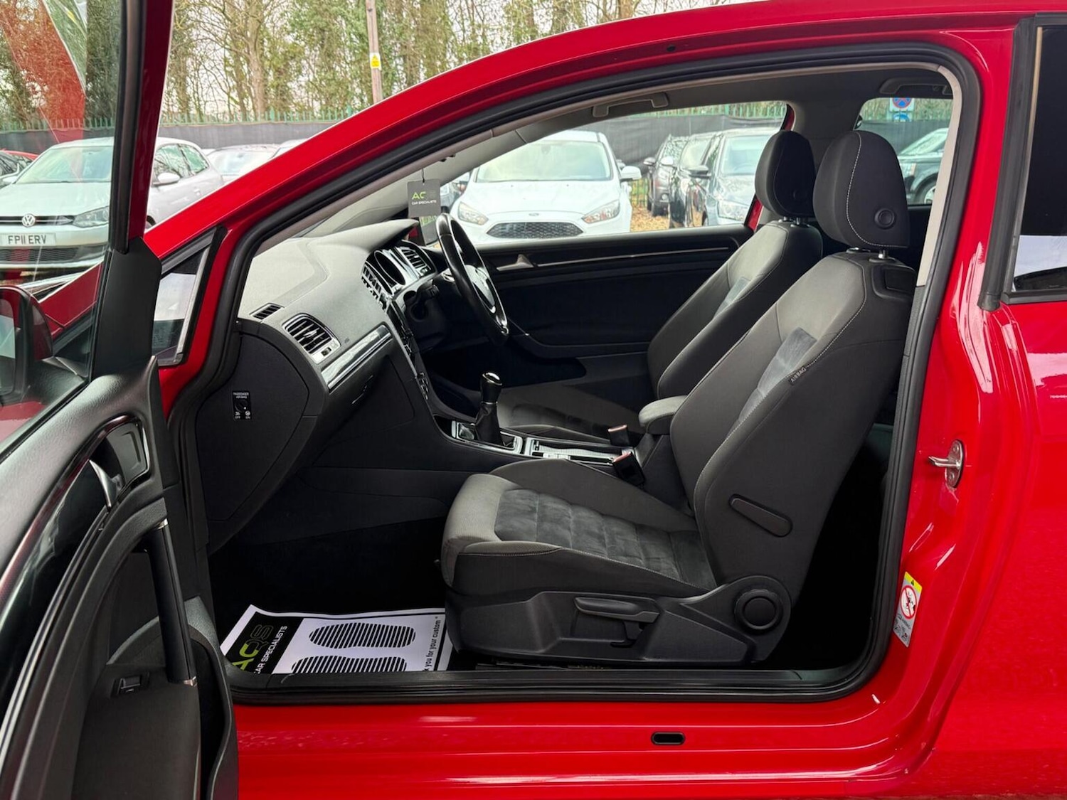 Used Volkswagen Golf 2013 for sale - 77107624: Photo 27