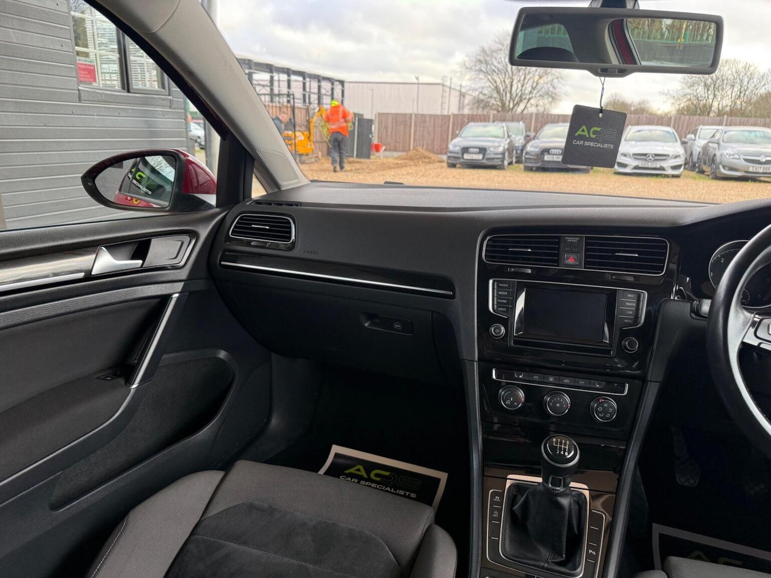 Used Volkswagen Golf 2013 for sale - 77107624: Photo 31