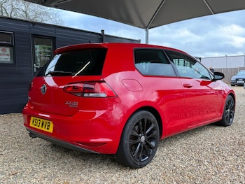 Used Volkswagen Golf 2013 for sale - 77107624: Photo