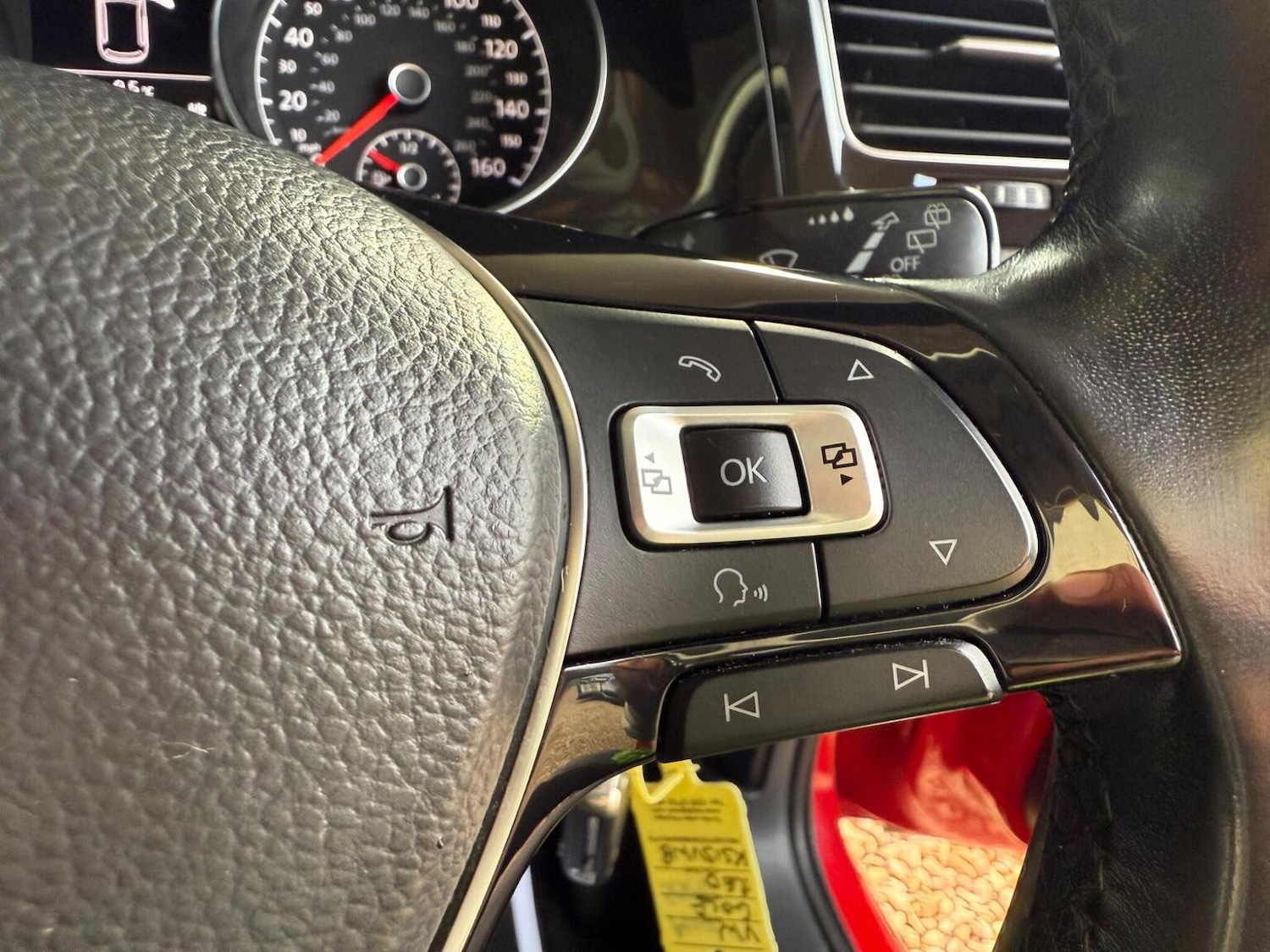 Used Volkswagen Golf 2013 for sale - 77107624: Photo 41