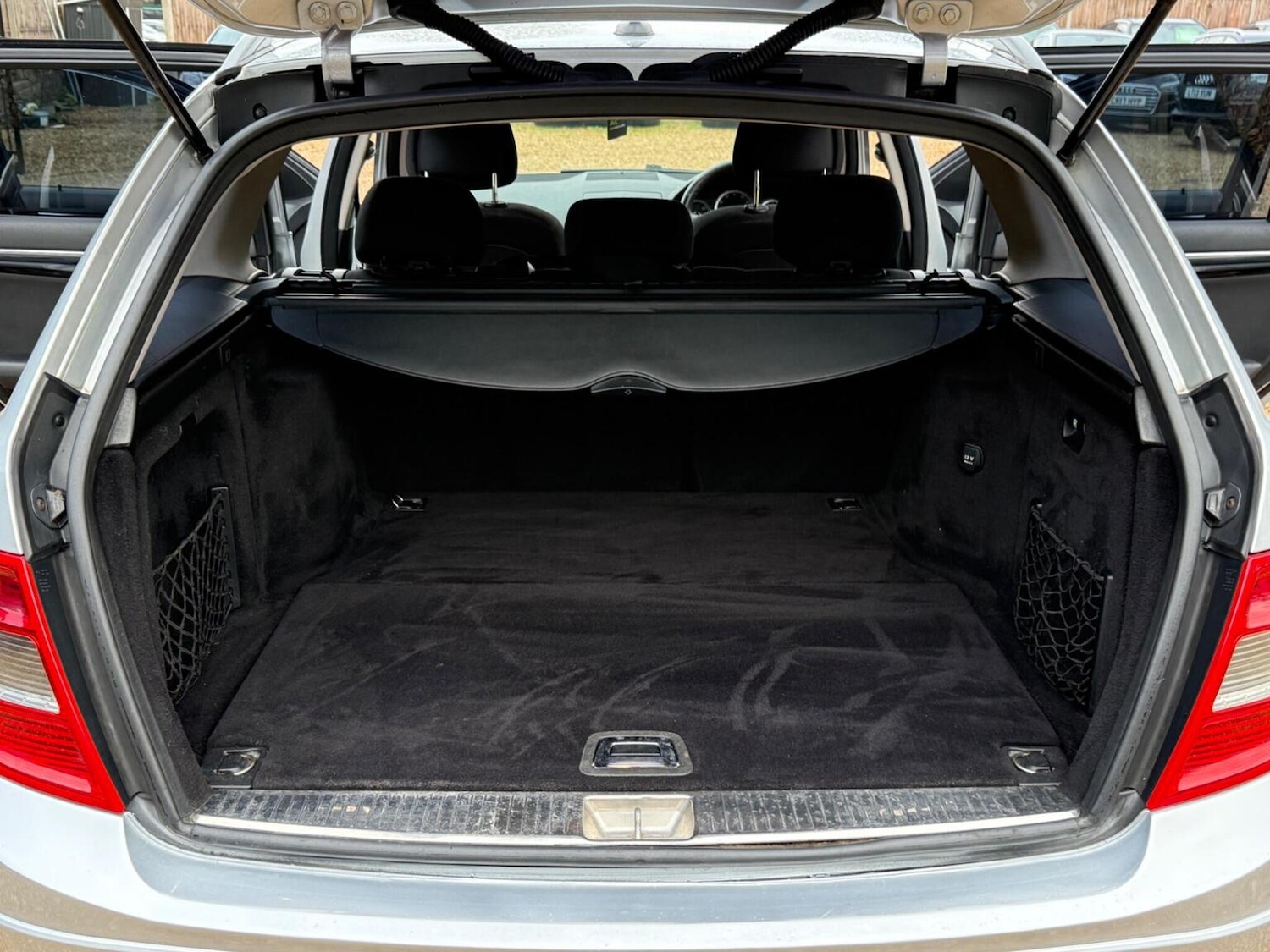 Used Mercedes-Benz C Class 2008 for sale - 76855373: Photo 29