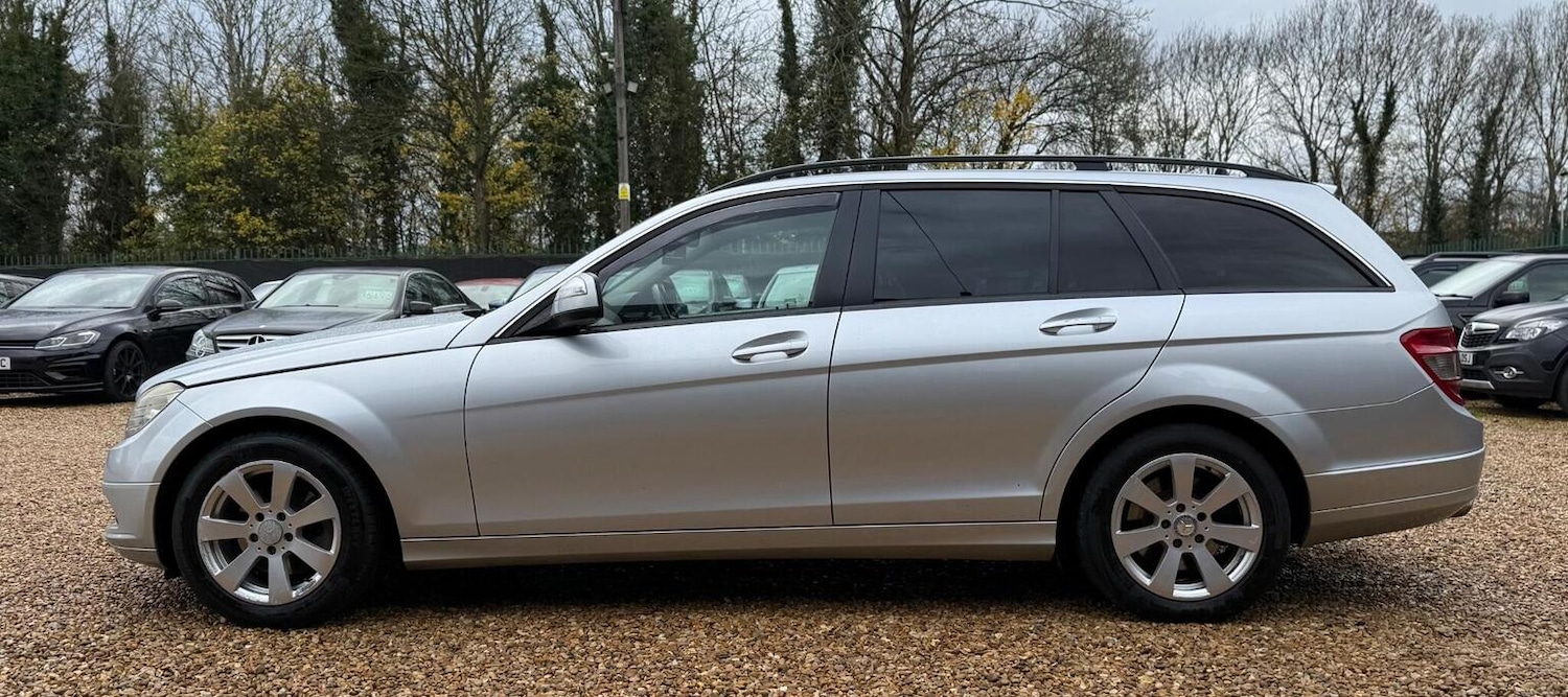 Used Mercedes-Benz C Class 2008 for sale - 76855373: Photo 8