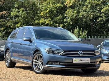 Used Volkswagen Passat 2017 for sale - 79548068: Photo