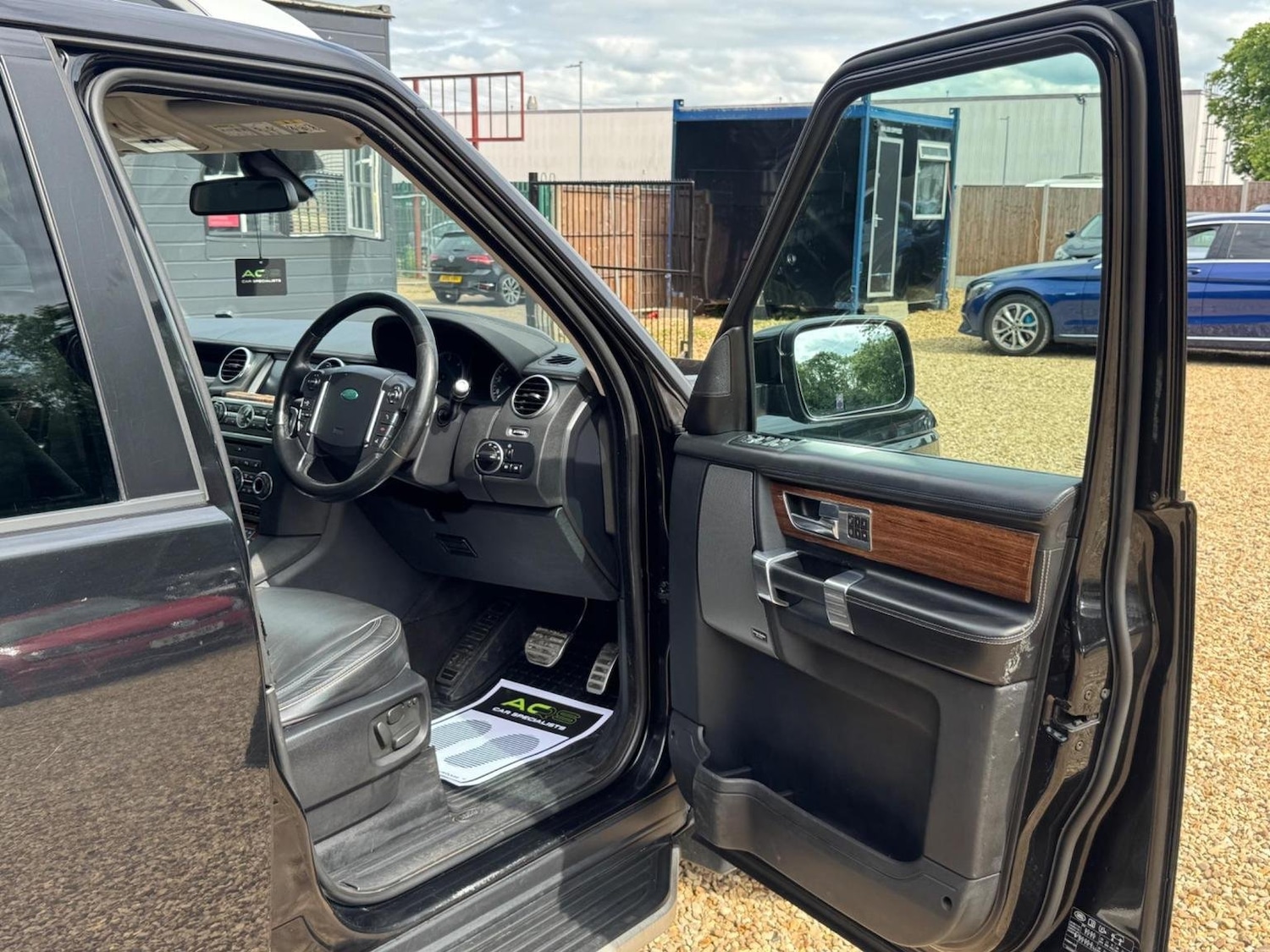 Vehicle 19