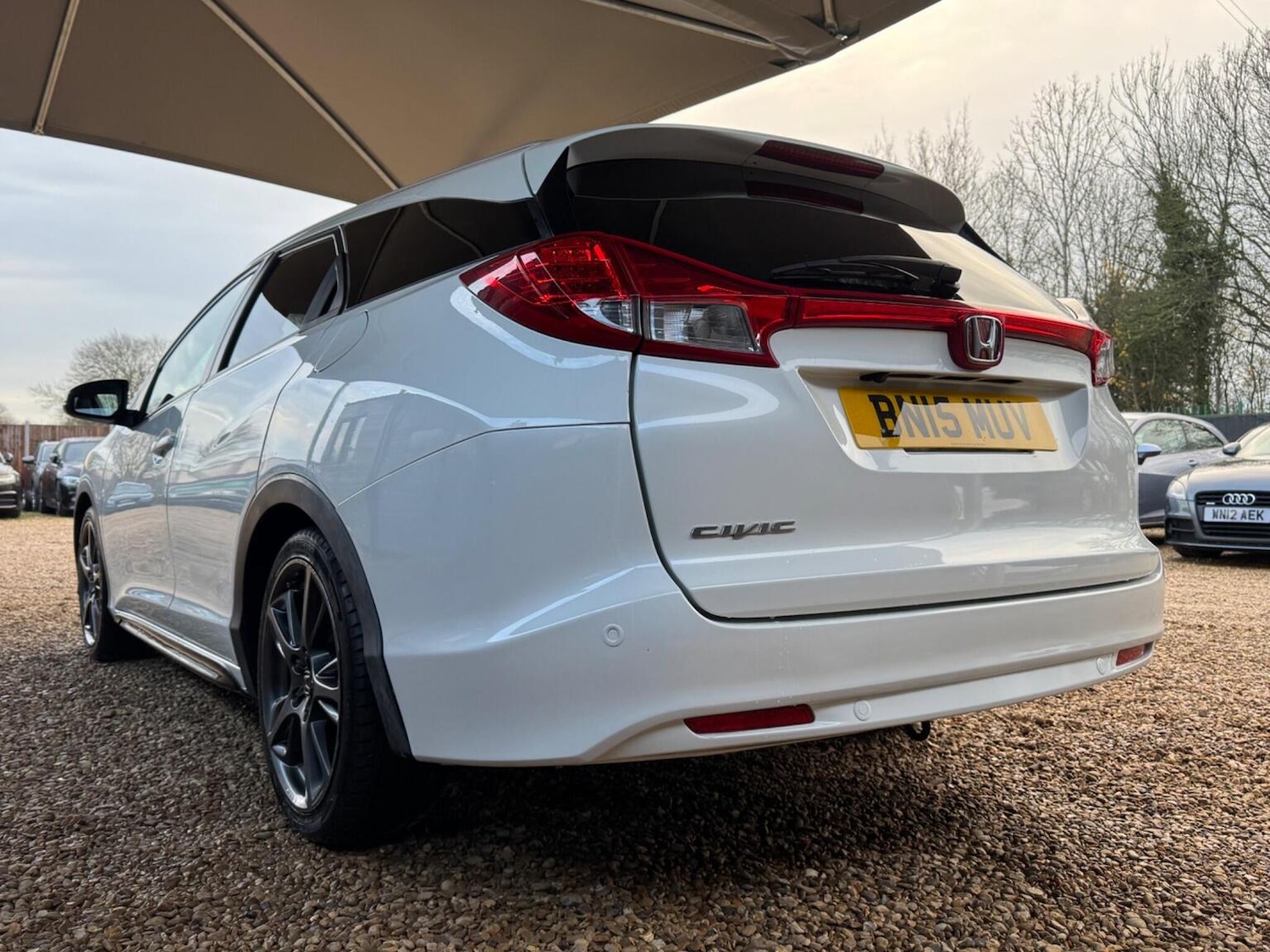 Used Honda Civic 2015 for sale - 76858923: Photo 15