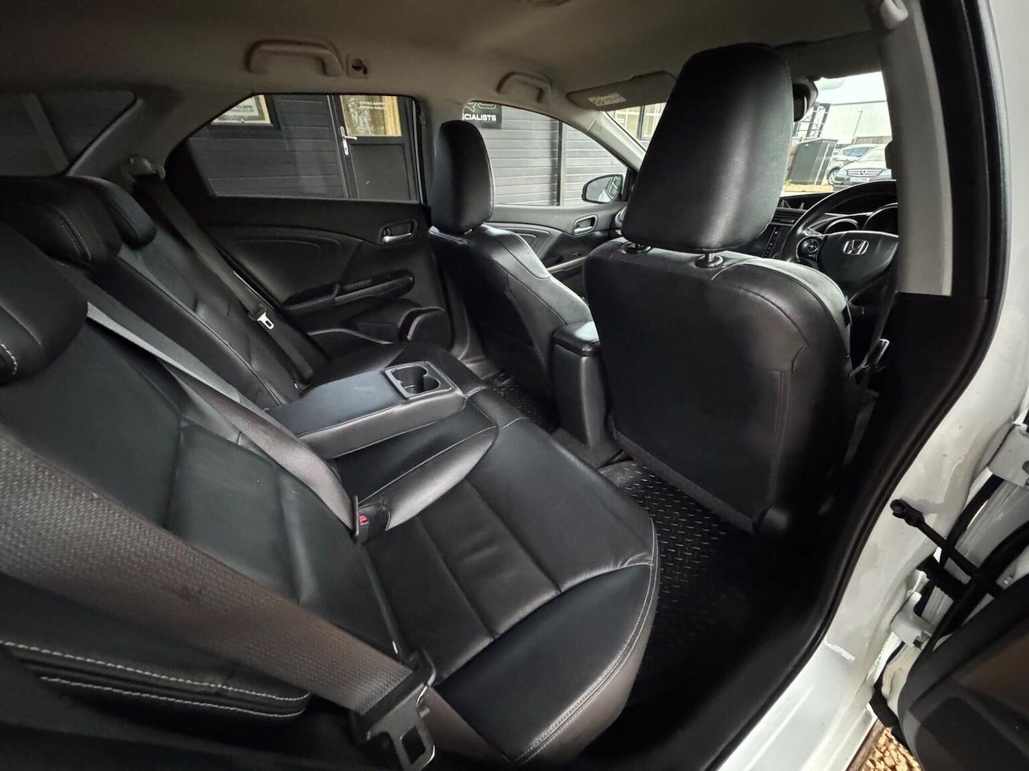 Used Honda Civic 2015 for sale - 76858923: Photo 24