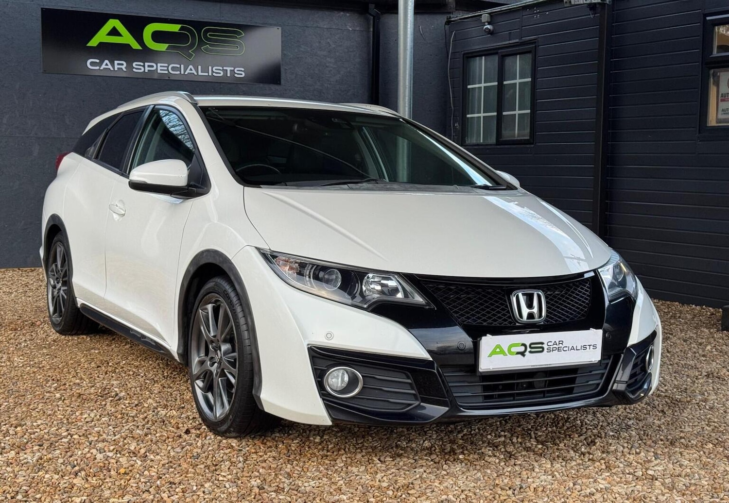 Used Honda Civic 2015 for sale - 76858923: Photo 4