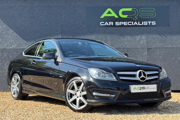 Used Mercedes-Benz C-Class 2012 for sale - 74671111: Photo 1