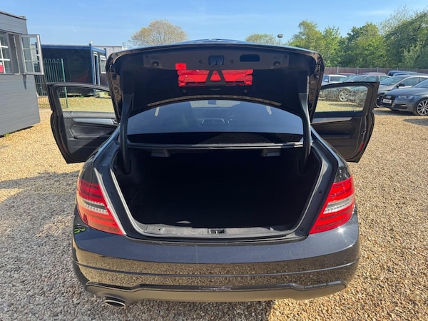 Used Mercedes-Benz C-Class 2012 for sale - 74671111: Photo 24