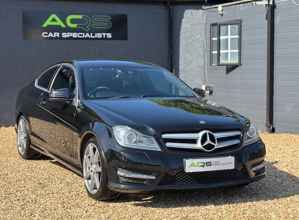 Used Mercedes-Benz C-Class 2012 for sale - 74671111: Photo 4