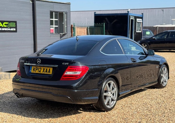 Used Mercedes-Benz C-Class 2012 for sale - 74671111: Photo 5