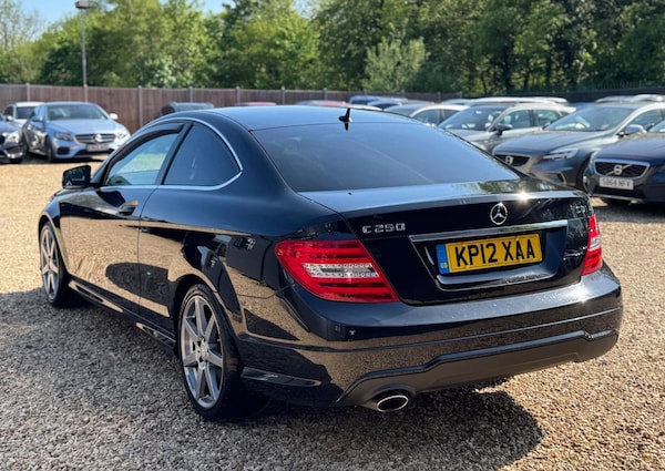 Used Mercedes-Benz C-Class 2012 for sale - 74671111: Photo 7