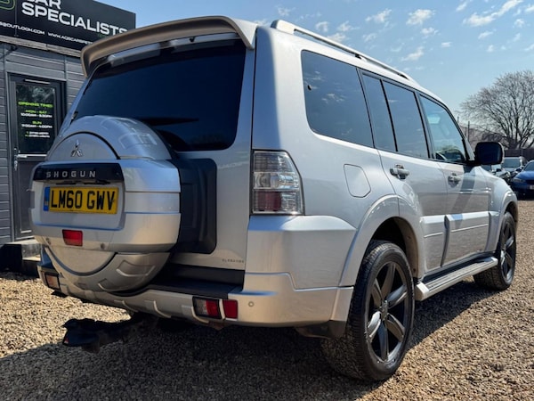 Used Mitsubishi Shogun 2010 for sale - 74671113: Photo 12