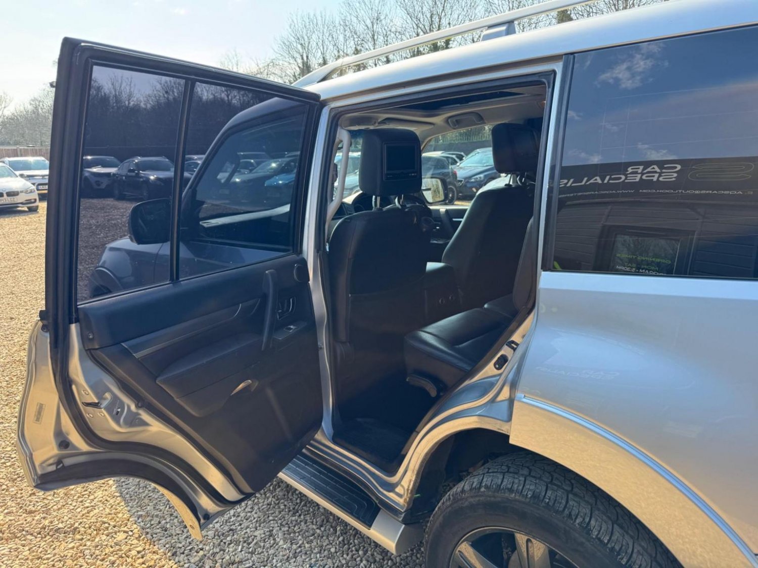 Vehicle 28