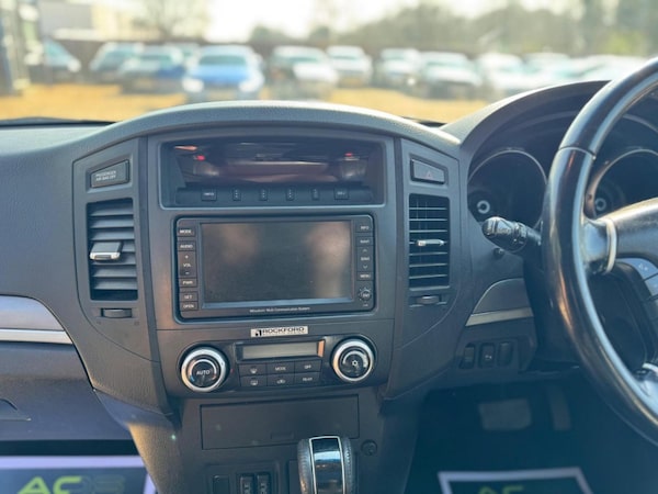 Used Mitsubishi Shogun 2010 for sale - 74671113: Photo 40