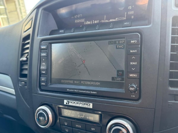 Used Mitsubishi Shogun 2010 for sale - 74671113: Photo 44