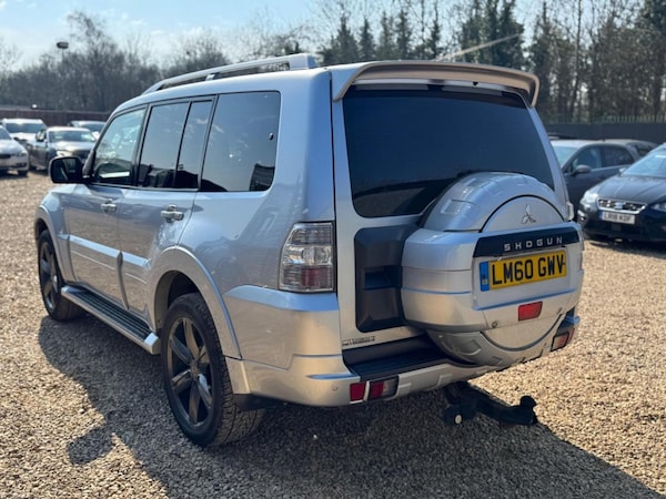 Used Mitsubishi Shogun 2010 for sale - 74671113: Photo 7