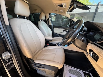 Used BMW 2 Series 2019 for sale - 79073134: Photo
