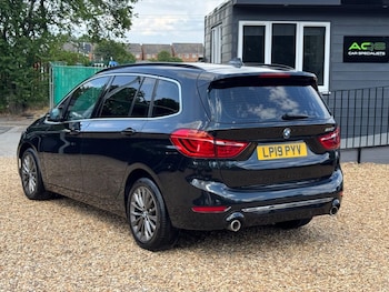 Used BMW 2 Series 2019 for sale - 79073134: Photo