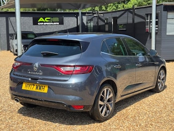 Used Renault Megane 2017 for sale - 78716540: Photo