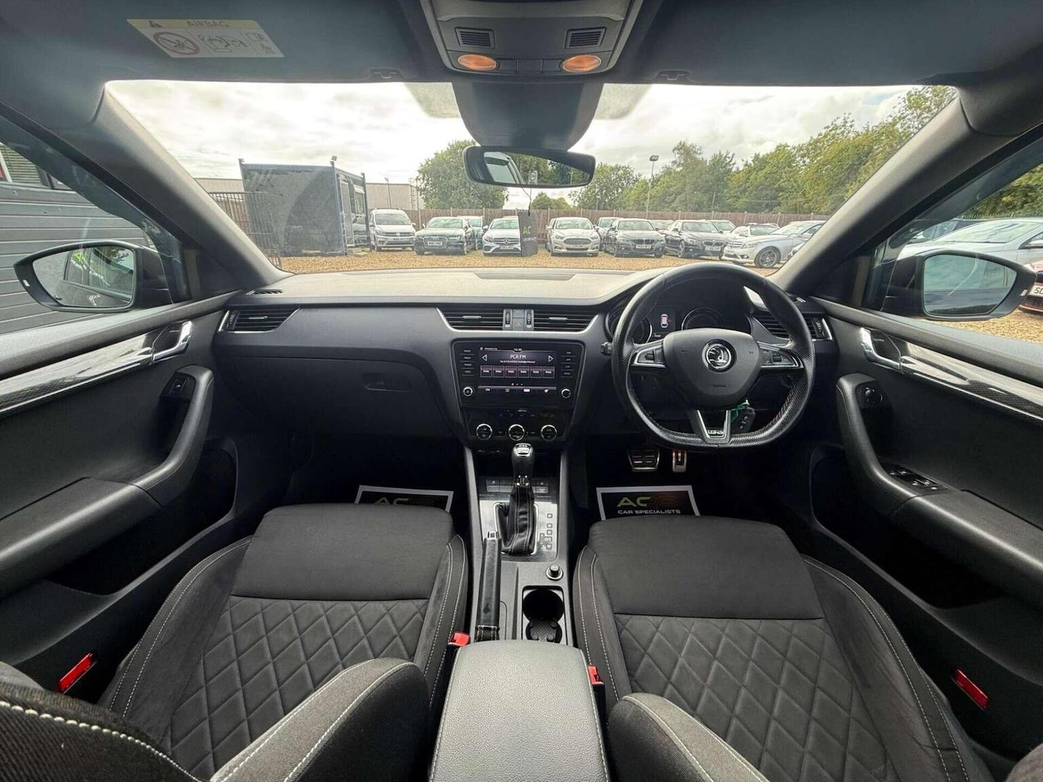 Used Skoda Octavia 2017 for sale - 77572709: Photo 2