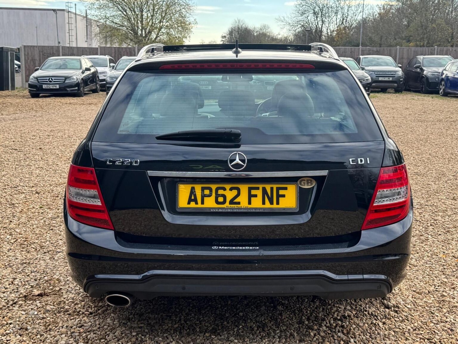 Used Mercedes-Benz C Class 2012 for sale - 76666157: Photo 6