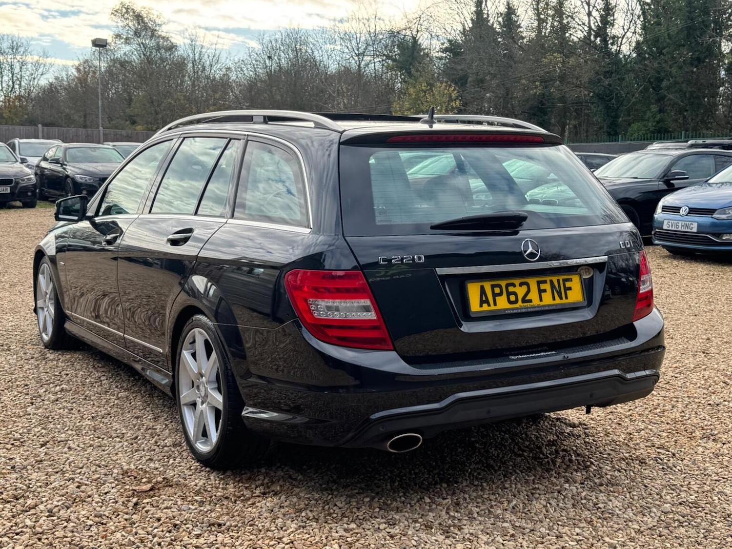 Used Mercedes-Benz C Class 2012 for sale - 76666157: Photo 7