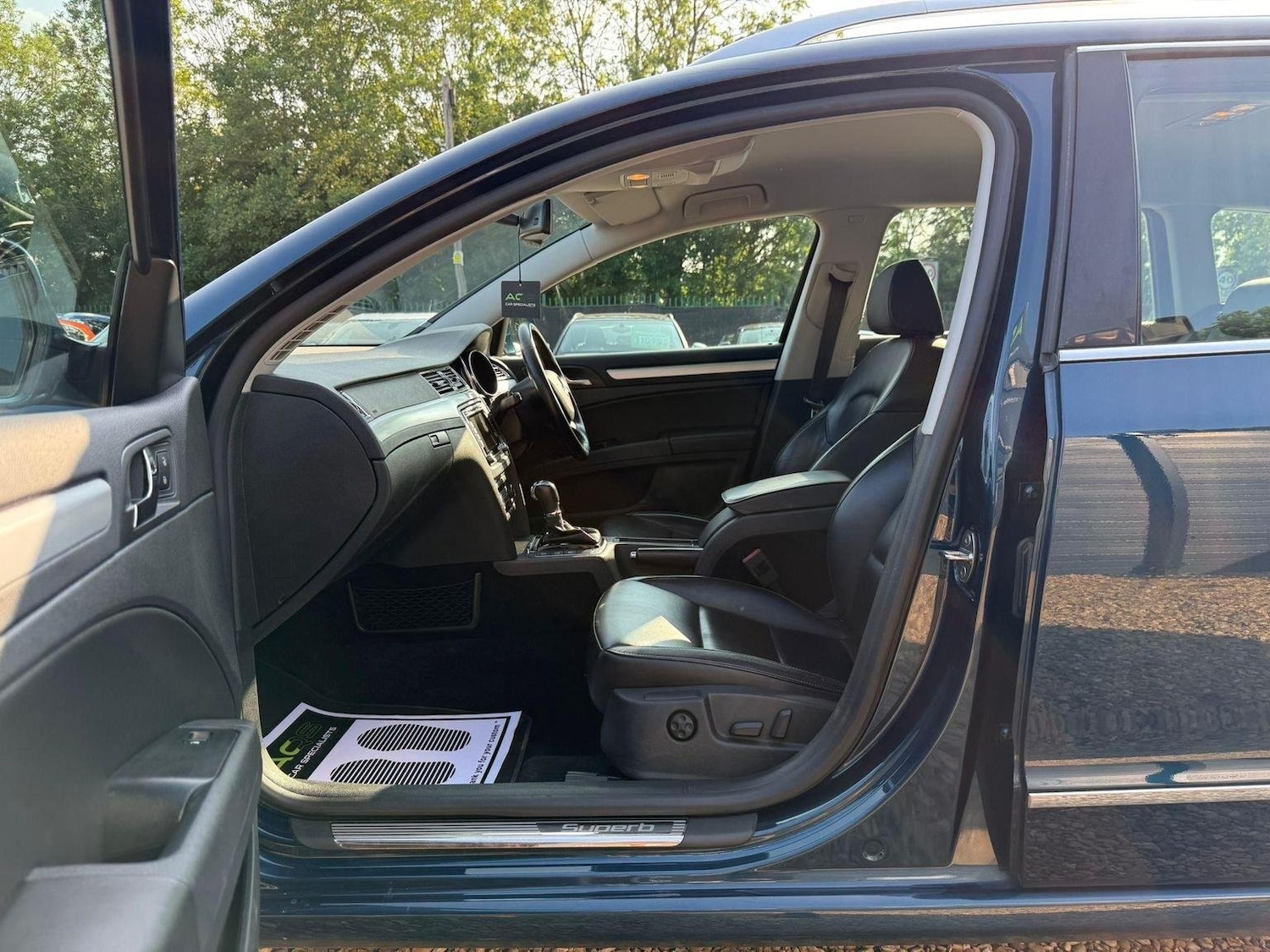 Vehicle 44