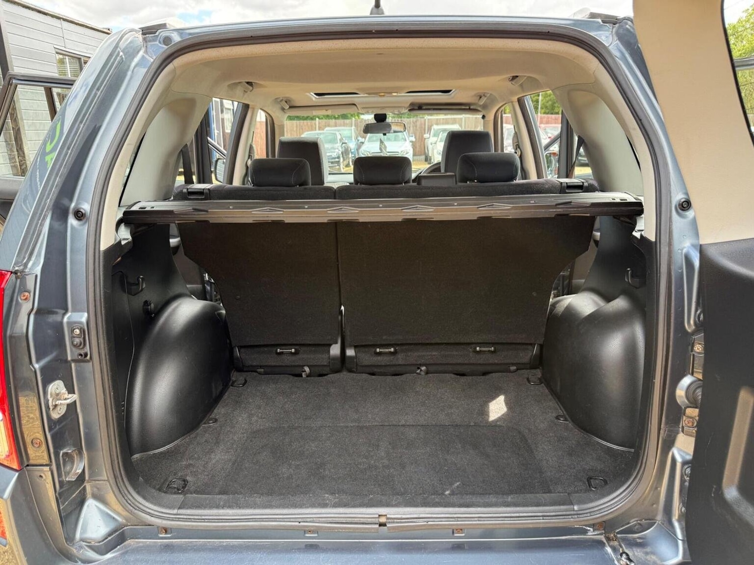 Vehicle 28