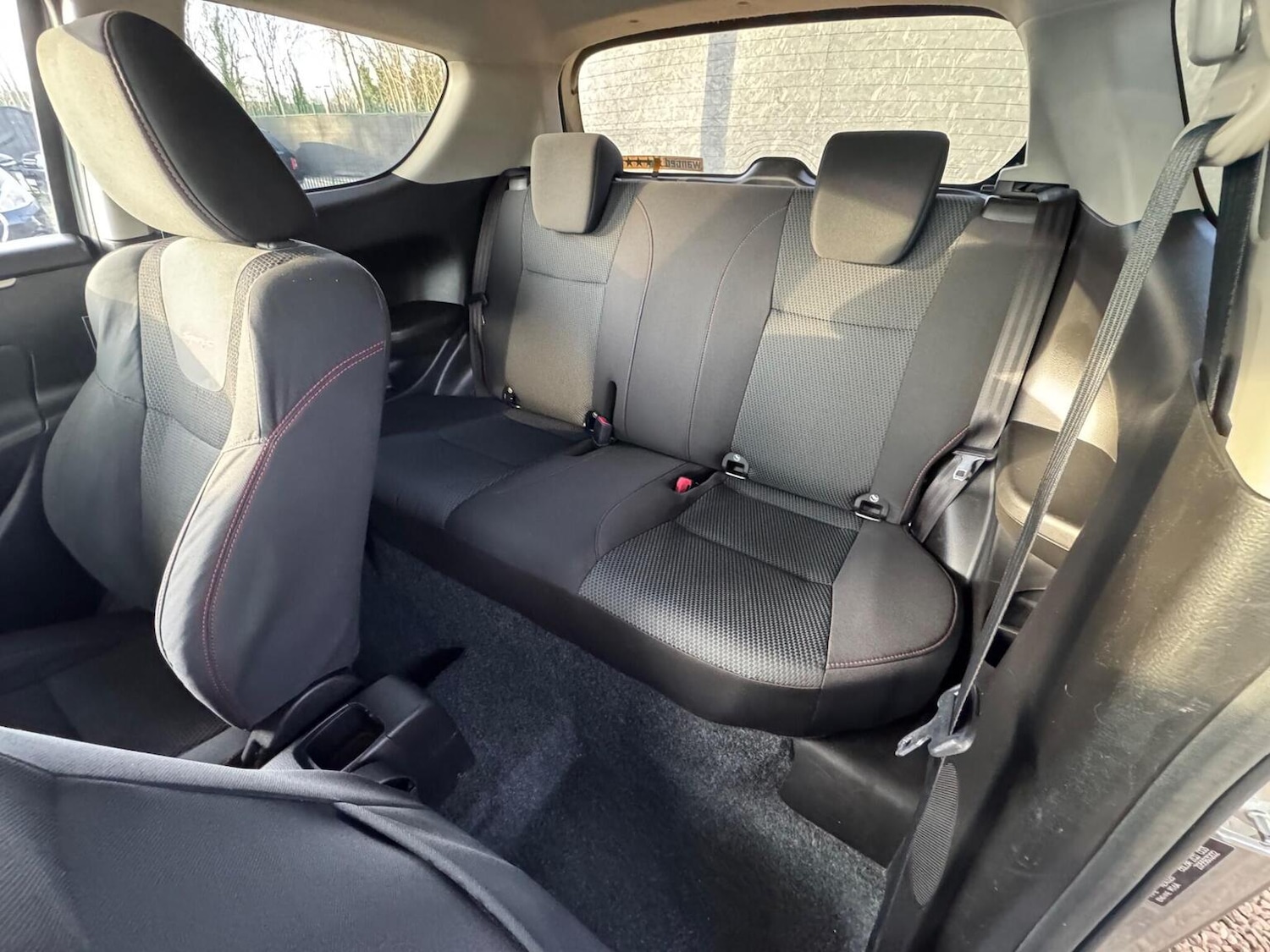 Used Suzuki Swift 2016 for sale - 76941766: Photo 30