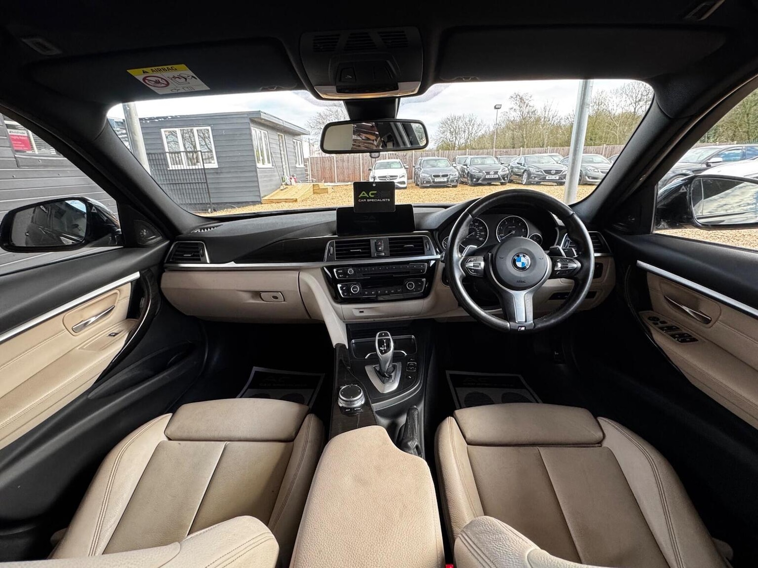 Used BMW 3 Series 2017 for sale - 77735850: Photo 11