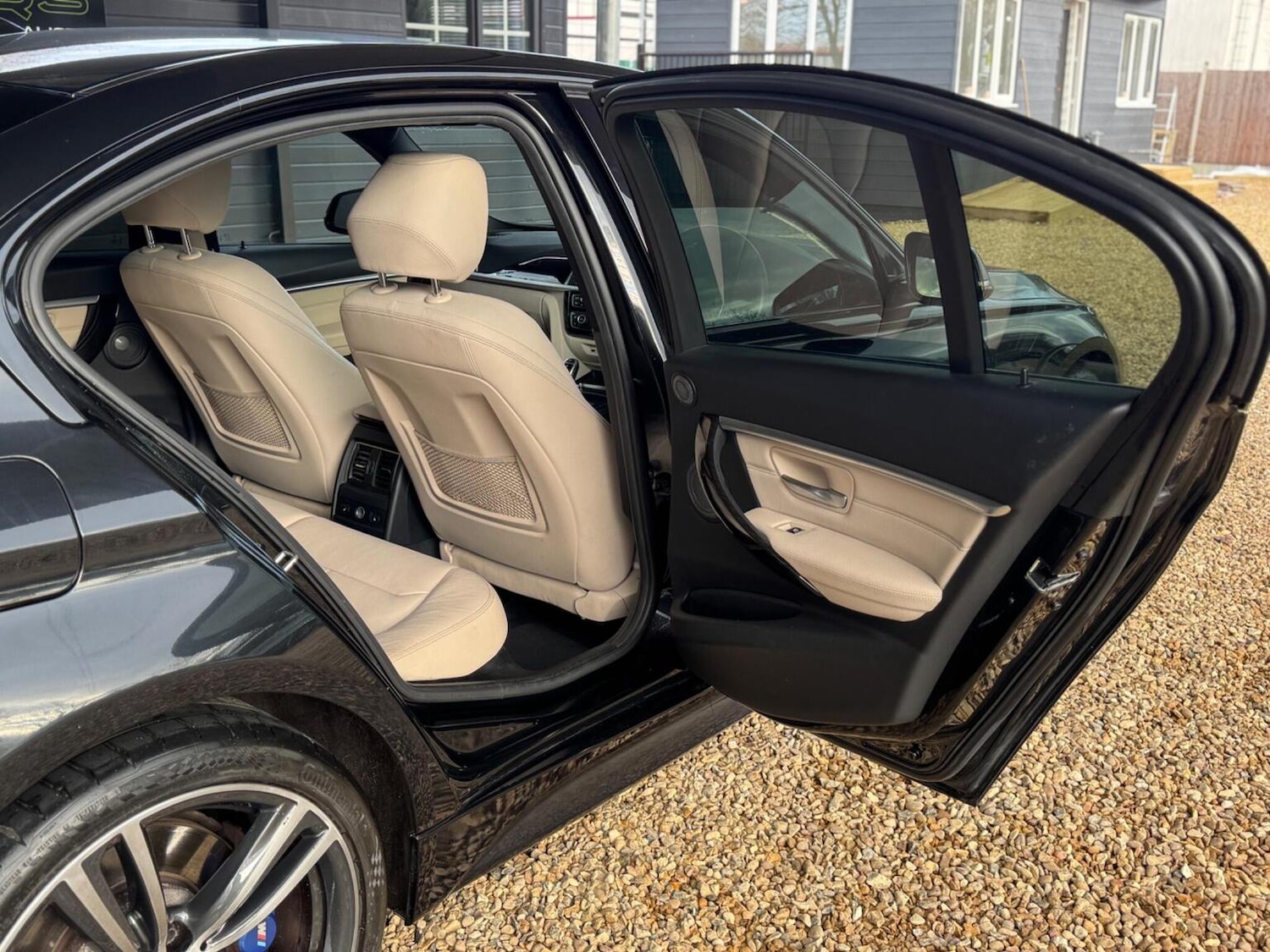 Used BMW 3 Series 2017 for sale - 77735850: Photo 15