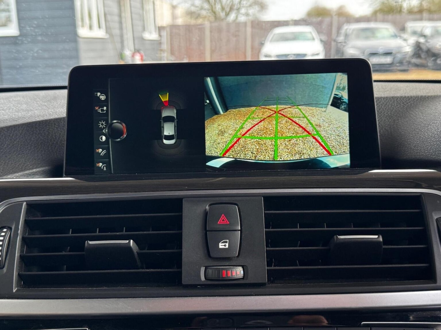 Used BMW 3 Series 2017 for sale - 77735850: Photo 31