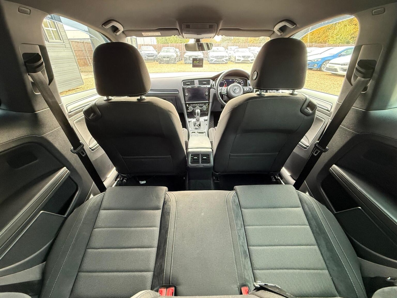 Used Volkswagen Golf 2017 for sale - 76363039: Photo 26