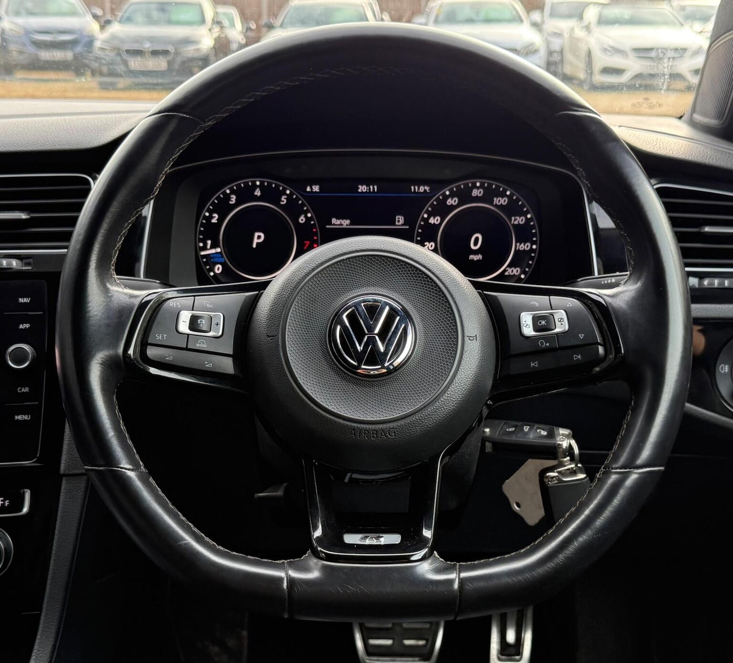 Used Volkswagen Golf 2017 for sale - 76363039: Photo 34