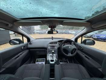 Used Peugeot 5008 2013 for sale - 75282846: Photo