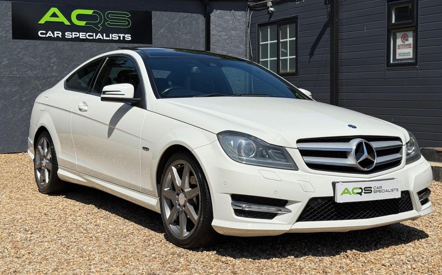 Used Mercedes-Benz C Class 2011 for sale - 77464784: Photo 4
