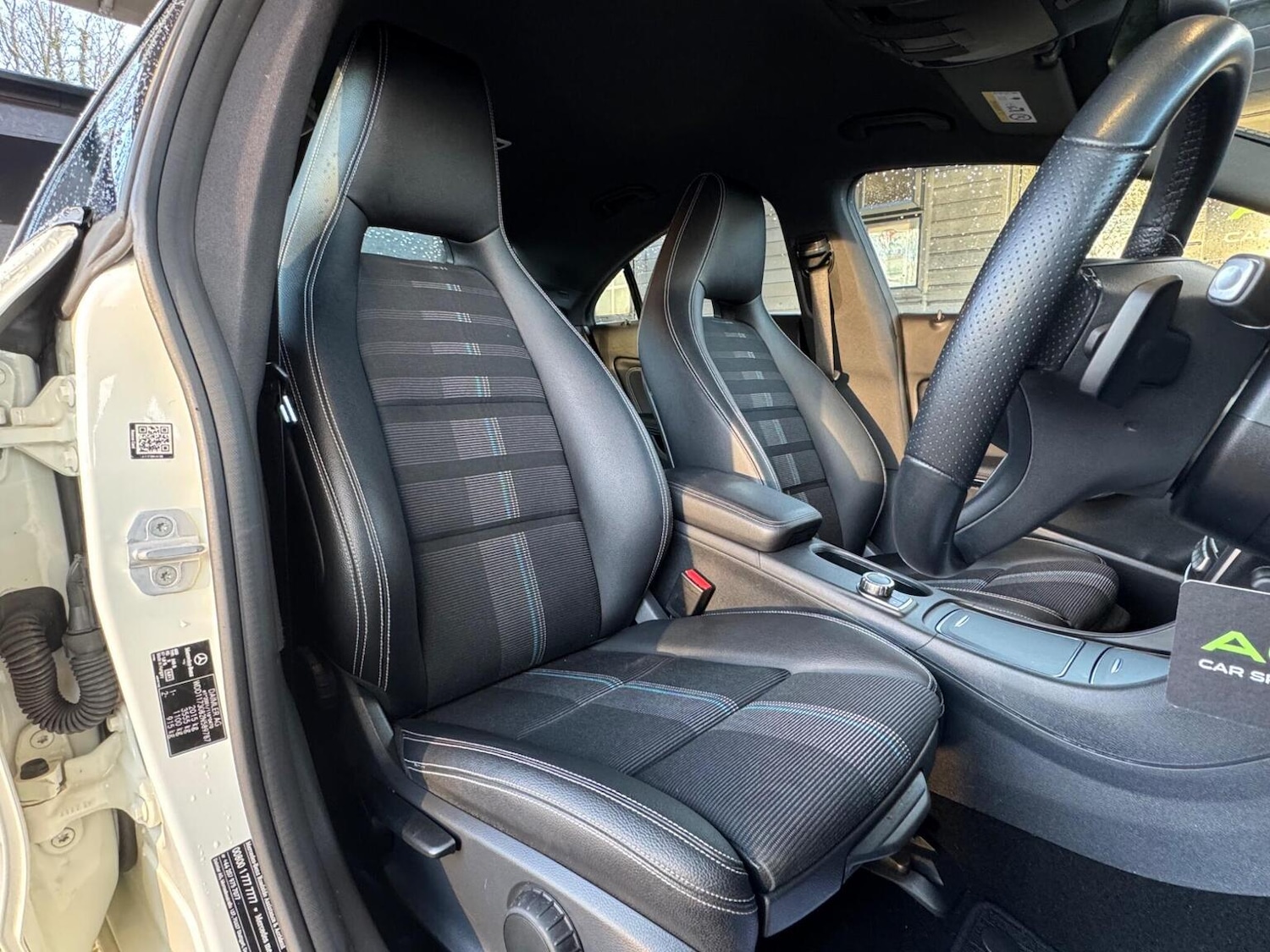 Used Mercedes-Benz CLA 2017 for sale - 77431394: Photo 2