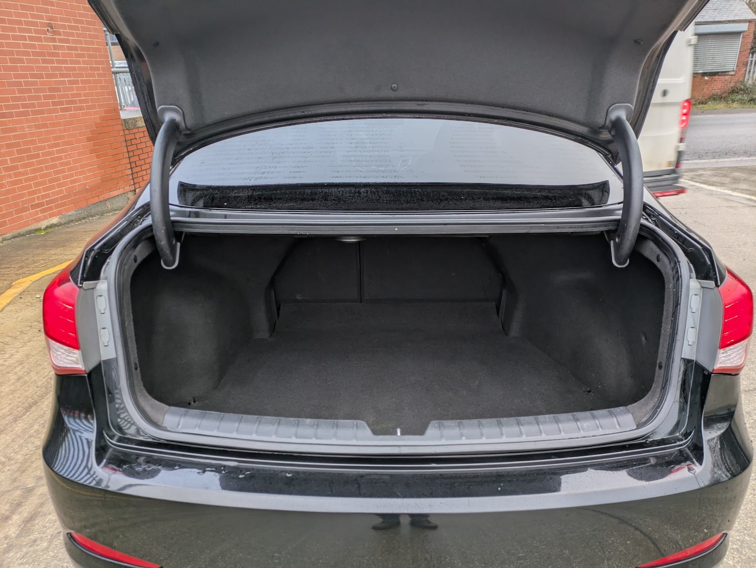 Used Hyundai i40 2013 for sale - 77220339: Photo 17