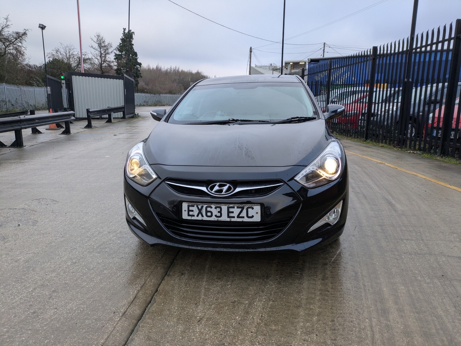 Used Hyundai i40 2013 for sale - 77220339: Photo 2