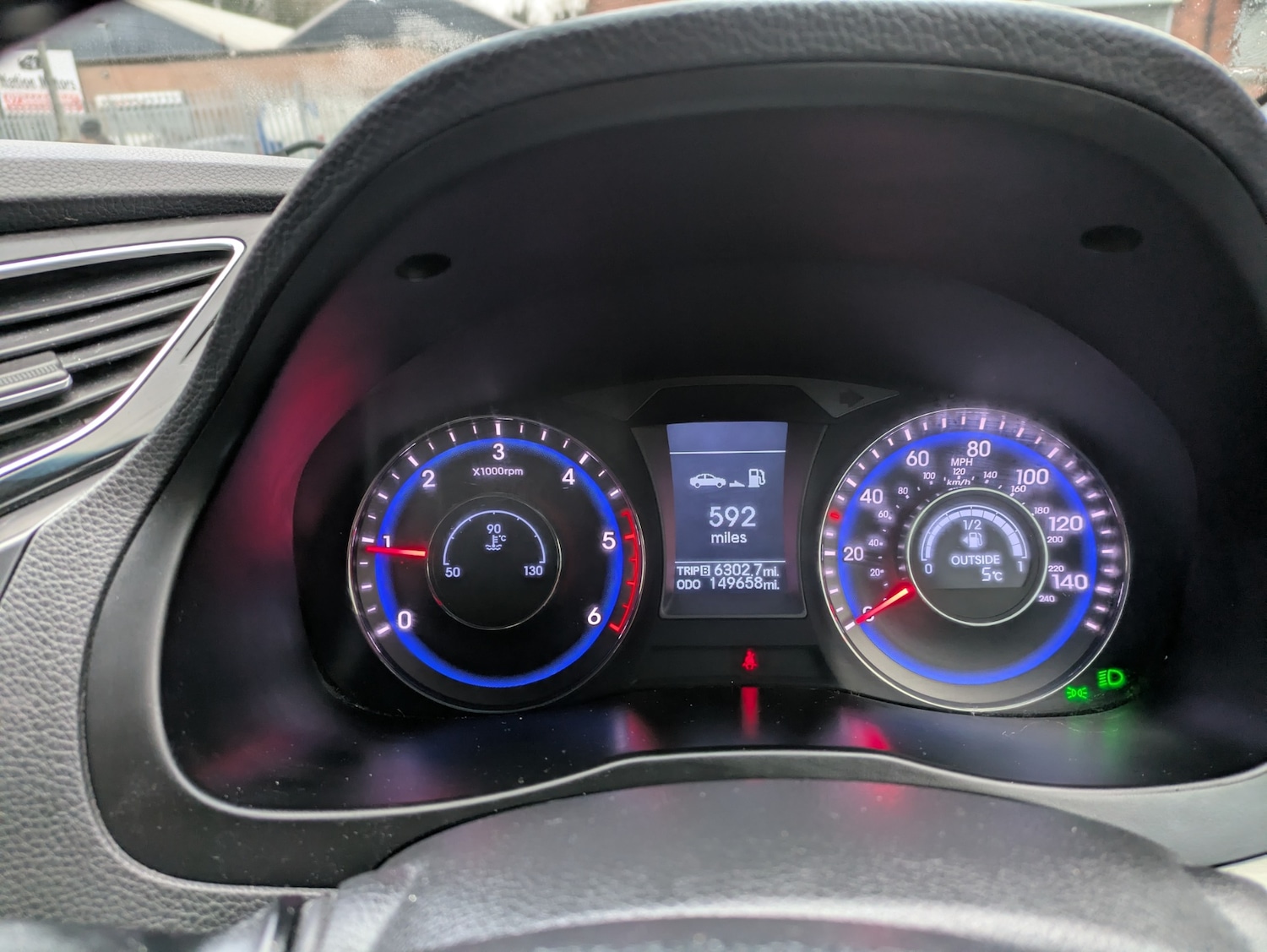 Used Hyundai i40 2013 for sale - 77220339: Photo 24