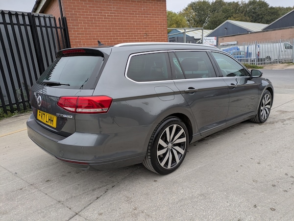 Used Volkswagen Passat 2017 for sale - 76265642: Photo 10